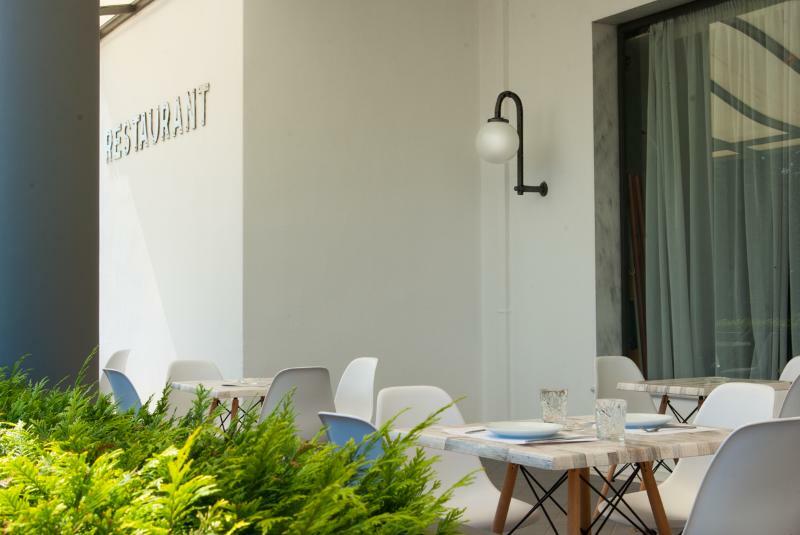 Calma Beach Hotel ستافروس المظهر الخارجي الصورة